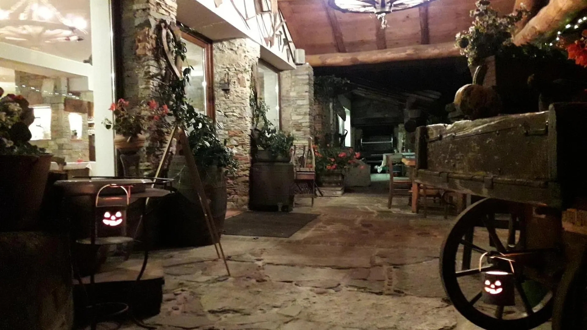 Agriturismo Il Balcone Sulla Valle Bedero Valcuvia Farm stay