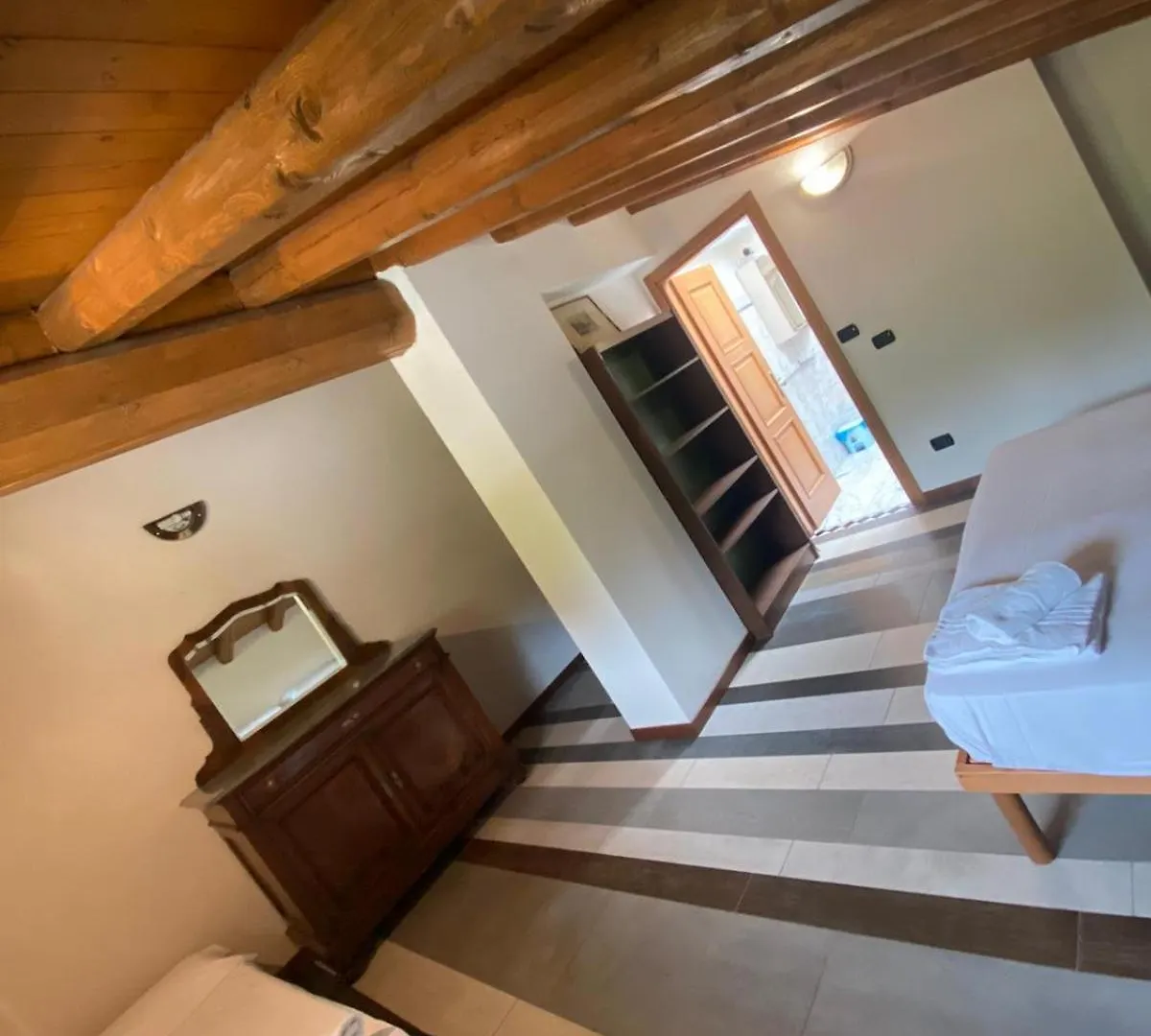 Agriturismo Il Balcone Sulla Valle Bedero Valcuvia Italy