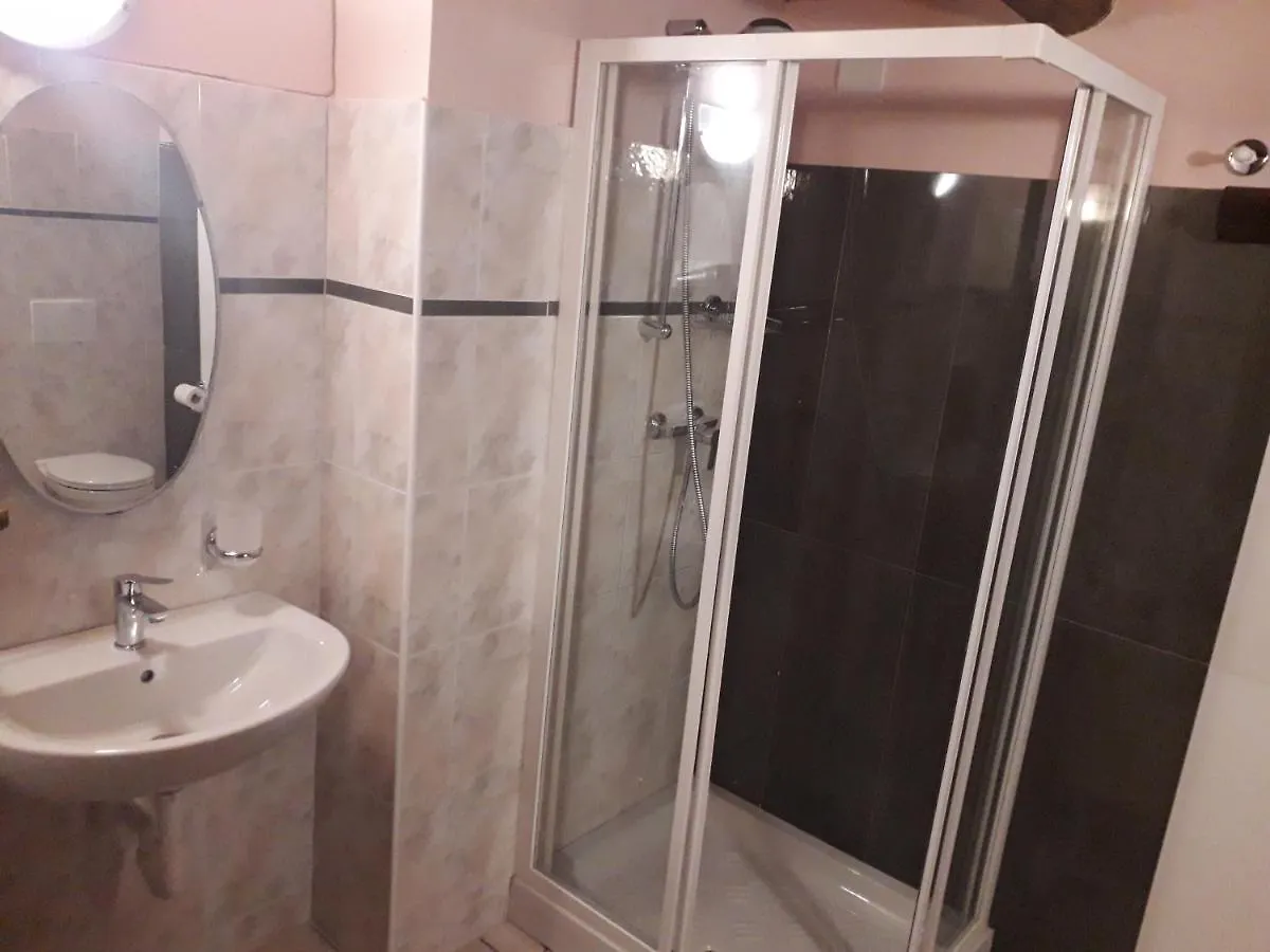 Gospodarstwo agroturystyczne Agriturismo Il Balcone Sulla Valle Bedero Valcuvia
