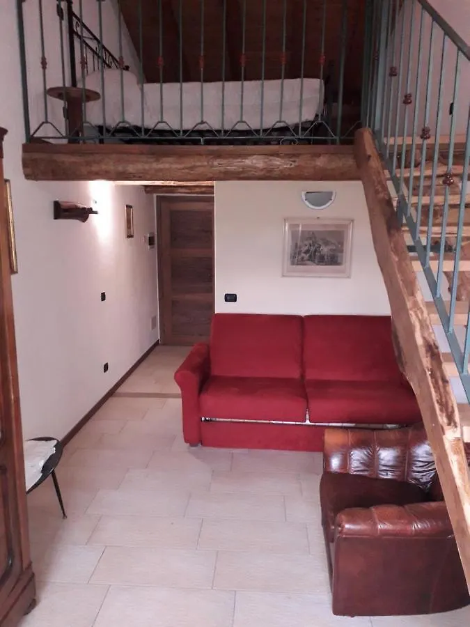 Agriturismo Il Balcone Sulla Valle Bedero Valcuvia 0*,  Italy